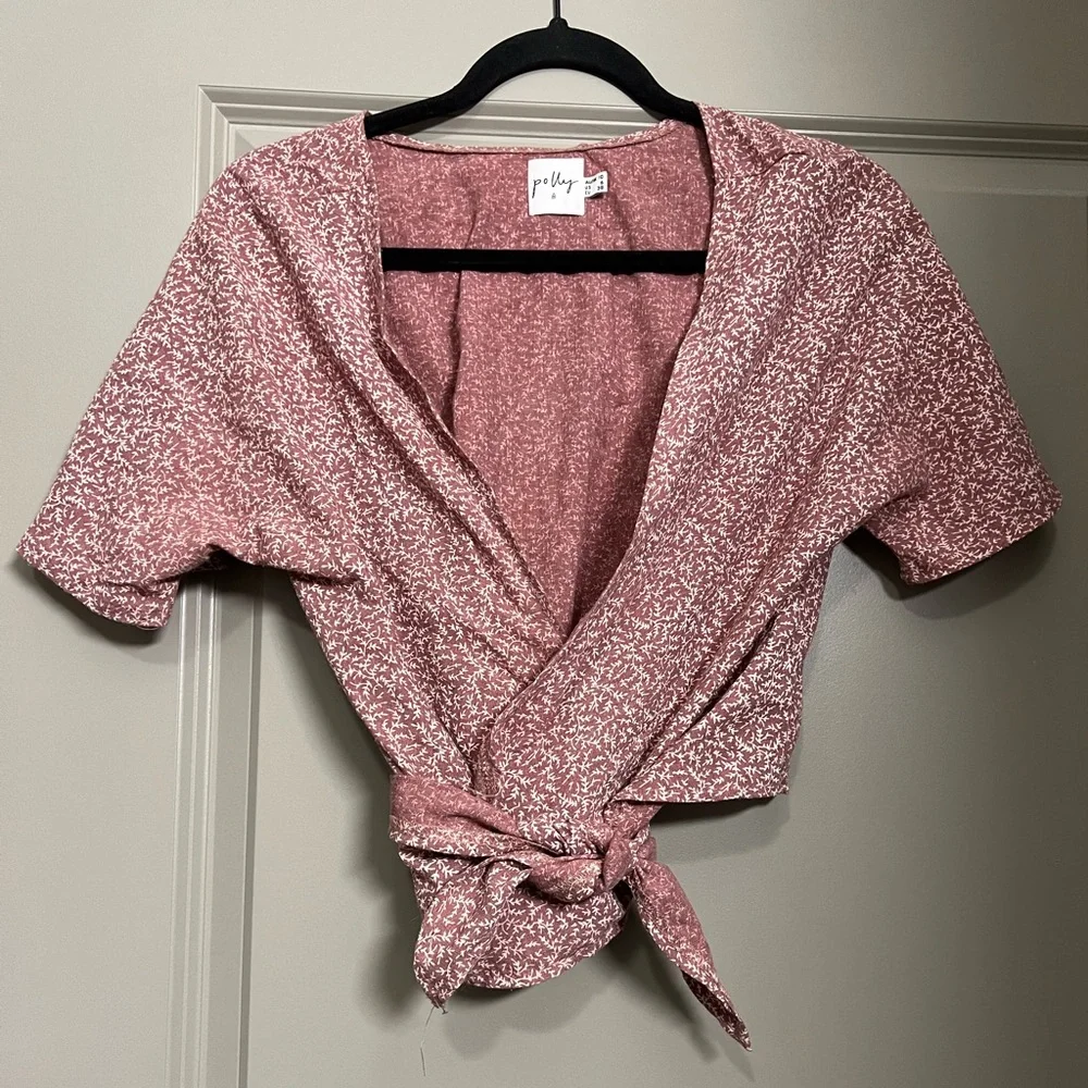 Princess Polly Pink Floral Wrap/Tie Jazzly Top - Picture 2 of 8